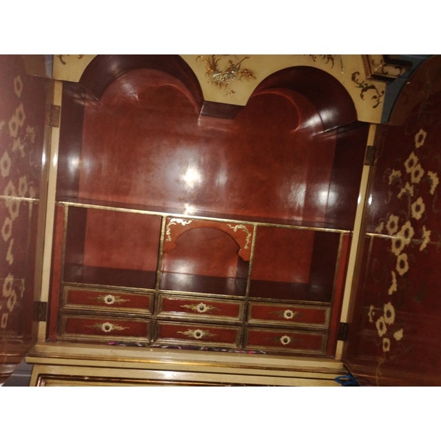 Vintage Mid-Century Spanish Chinoiserie Secretary Desk - Hand-Painted 2-Piece Cabinet For Sale In Atlanta - Image 6 of 17