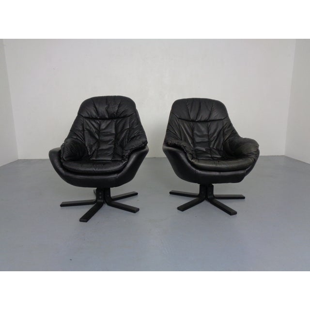 1970s Leather Swivel Chair by H. W. Klein for Bramin, Denmark, 1970s For Sale - Image 5 of 13