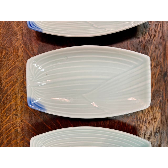 Light Blue Textured Leaf Plates- Set of 4 For Sale - Image 4 of 7