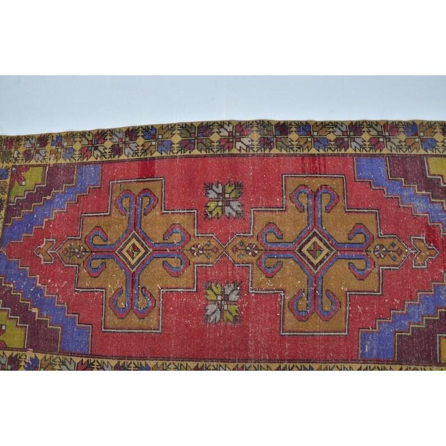 Bohemian Handknotted Vintage Carpet For Sale In Phoenix - Image 6 of 10