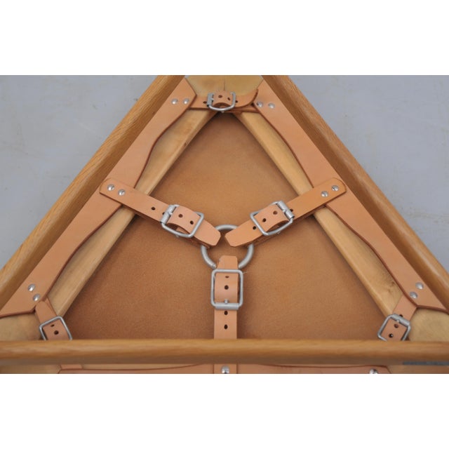 1950s Tripod Stools in Oak by Uno & Östen Kristiansson for Luxus, 1950s, Set of 2 For Sale - Image 5 of 8