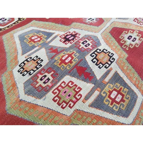 Turkish 1970s Vintage Turkish Kilim Rug - 4′7″ × 6′3″ For Sale - Image 3 of 8