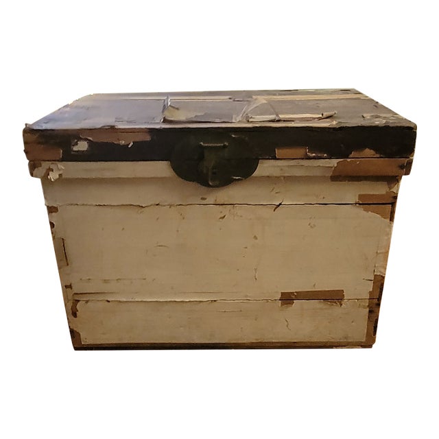 Antique Japanese Tea Chest (Chabako) With Zinc-Lined Interior For Sale