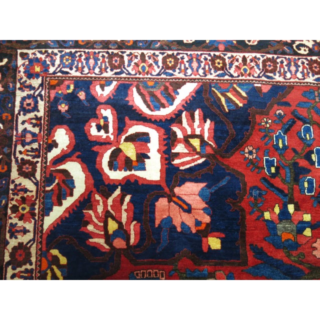 Oversize Traditional Bakhtiari Rug, 10'8'' X 14'9'' For Sale In New York - Image 6 of 10