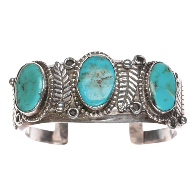 6 5/8" 60's-70's Navajo sterling turquoise feather cuff bracelet For Sale