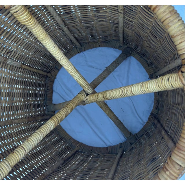 California Chic Modern Round Rattan Wicker Accent Table With Glass Top For Sale In Palm Springs - Image 6 of 9