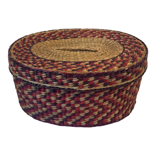 Vintage Lidded Sweetgrass Patterned Basket For Sale