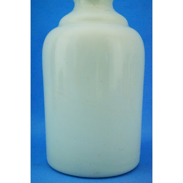 19th Century Morandi Bottle Vase in White Opaline Milk Glass attributed to Salviati Murano, Italy For Sale - Image 9 of 18
