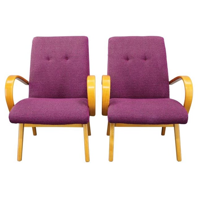 - Good original condition with minor signs of use - Original upholstery with minor signs of use - Sturdy and stable -...