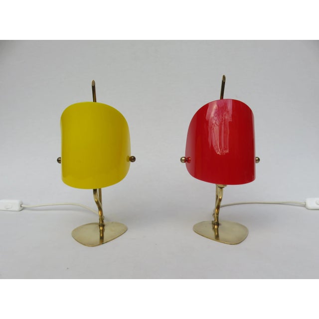Mid-Century Modern Yellow & Red Brass and Acrylic Glass Table Lamps, 1950s, Set of 2 For Sale - Image 3 of 18