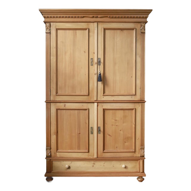English Pine Linen Press, Armoire, Wardrobe For Sale