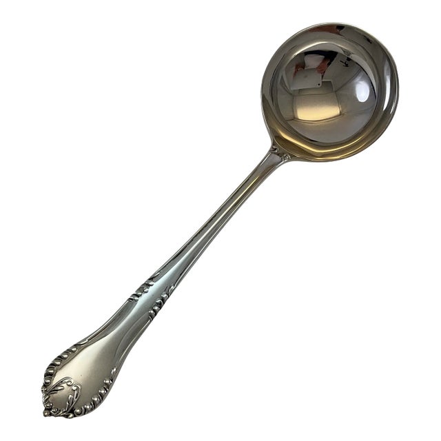 1980s Silver Sauce/Gravy Ladle, Chesterfield. For Sale