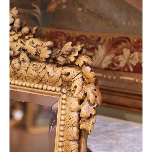 19th Century French Black Forest Carved Bleached Oak Wall Mirror With Bird Crest For Sale In Dallas - Image 6 of 8