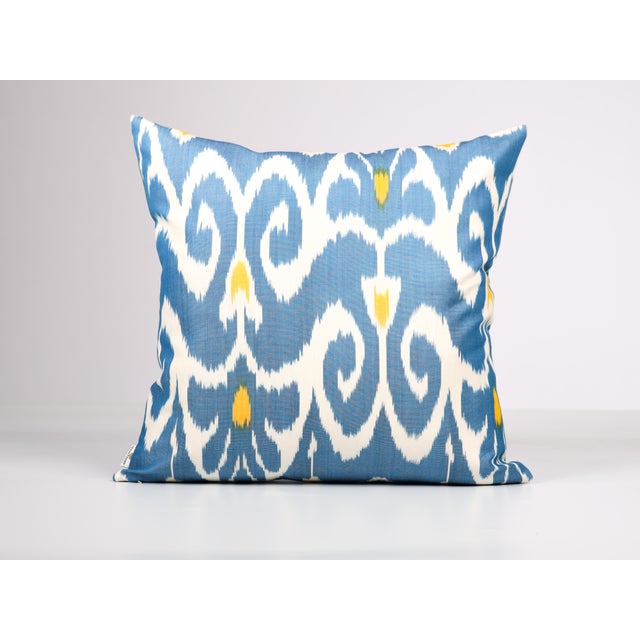Authentic Handmade Uzbek Ikat Pillow Cover — Crafted in Margilan, Uzbekistan Bring timeless craftsmanship and rich...