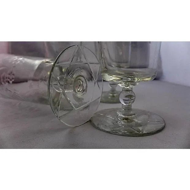 Vintage Etched Floral Pattern Glasses - Set of 4 For Sale - Image 4 of 5