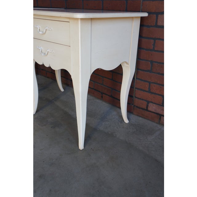 2000 - 2009 Ethan Allen Maison Nightstands ~ a Pair For Sale - Image 5 of 7