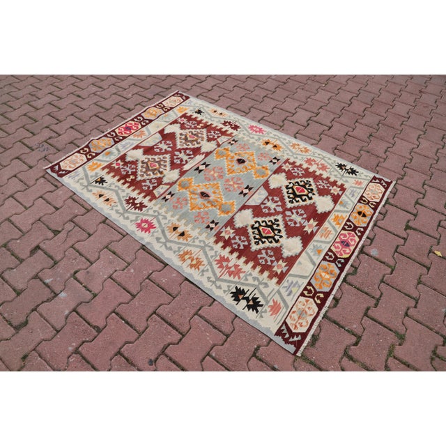 1970s Southwestern Style Geometric Turkish Kilim Rug Size: 4.1 x 5.6 ft (125 X 172 cm) 49 x 68 inches Color: Cream,...