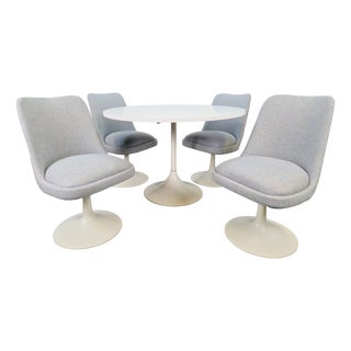 Vintage Tulip Dining Chairs and Table in the style of Eero Saarinen, 1970s, Set of 5 For Sale