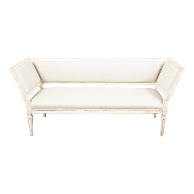 Italian 19th Century White Painted Sofa with Slanted Sides and Distressed Patina For Sale