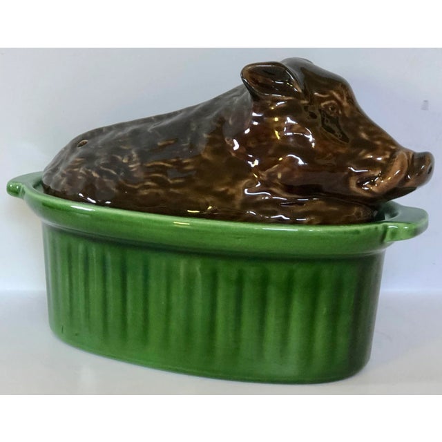Invite this charming guest to your next dinner party. Whether filled with soup, tureen or pate, this cute French.boar will...