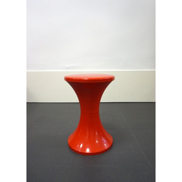 Red Stools, 1970s, Set of 3 For Sale - Image 6 of 8