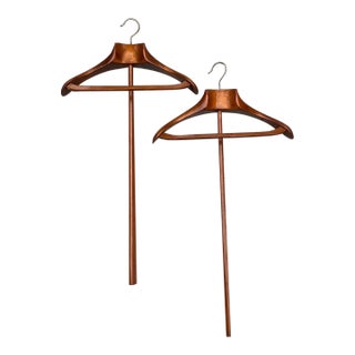 Pair of Mid 20th Century Mod Fratelli Reguitti Italian Dovetail Wooden Hanger W Pole For Sale