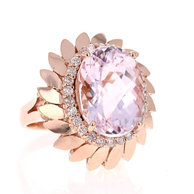 Metal 12.26 Carat Oval Cut Kunzite Diamond 14 Karat Rose Gold Cocktail Ring For Sale - Image 7 of 10