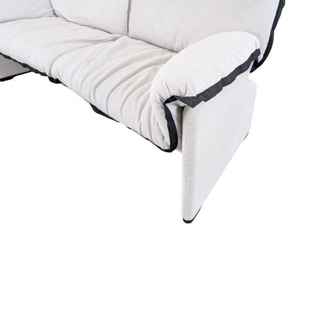 Palmaria Sofa by Vico Magistretti for Cassina For Sale - Image 6 of 10