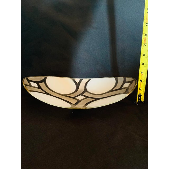 Silver Vintage Mid-Century Modern Geometric Silver Leaf Tray Set - 2 Pieces For Sale - Image 8 of 13