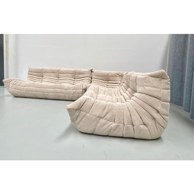Textile French Togo Living Room Set in Beige Cord by Michel Ducaroy for Ligne Roset, Set of 3 For Sale - Image 7 of 13