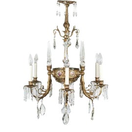 Example of Chandeliers and Pendants