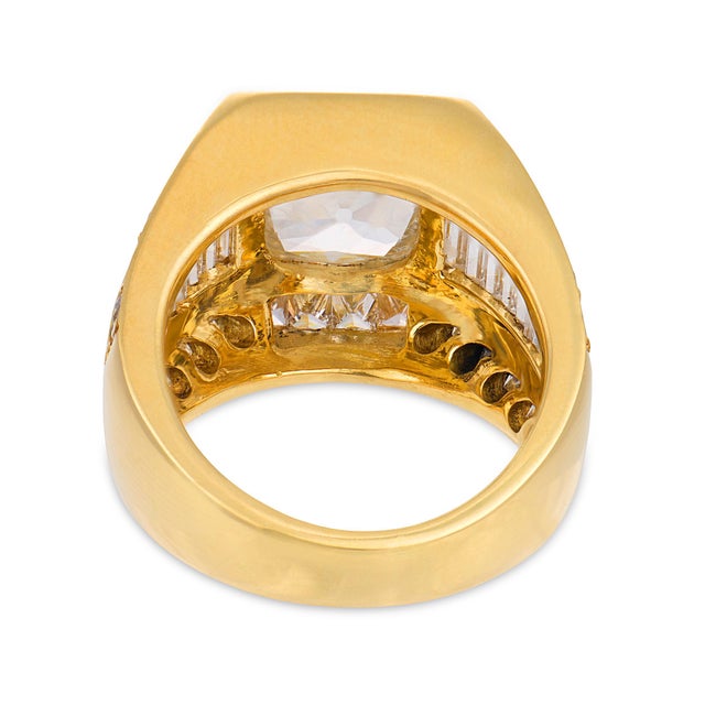 Vintage Gia 2.11 Carat Old Mine Cut Diamond 18k Yellow Gold Ring, Size 5.75 For Sale In Los Angeles - Image 6 of 8