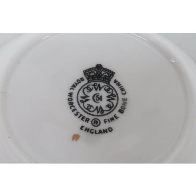 Royal Worcester England Bone China Pair of 2 Trinket Dishes Boxed Gift Set 4990b For Sale - Image 10 of 11