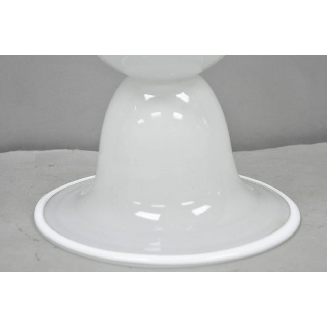 Mid 20th Century Vintage Italian Murano Mid Century Modern White Glass Handkerchief Table Lamp For Sale - Image 5 of 14