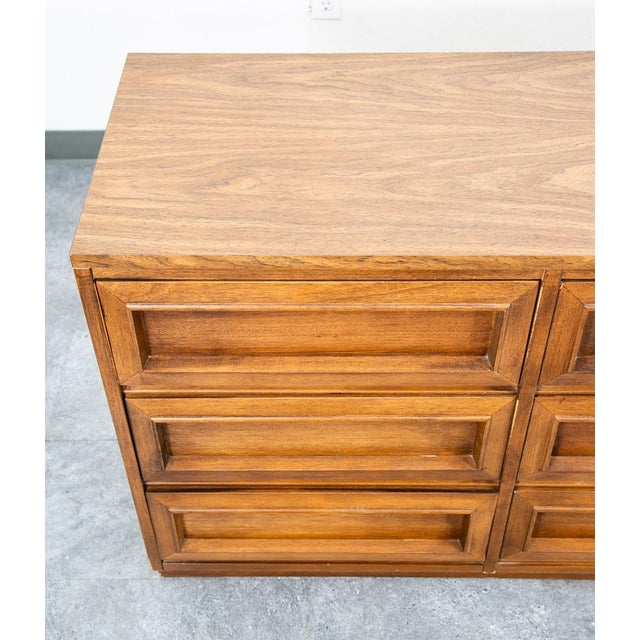 1960s Mid Century Dresser Credenza Morris of California Walnut Drawer 9 Drawer For Sale - Image 10 of 12