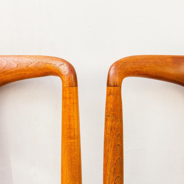 Brown Vintage Danish Modern "Juliane" Teak & Leather Dining Chair by Johannes Andersen For Sale - Image 8 of 13
