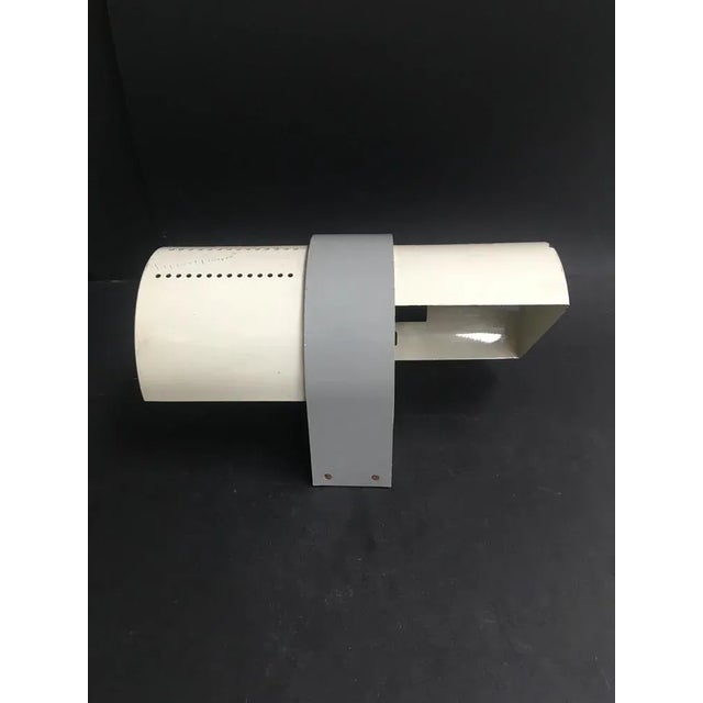 Single Opaline Glass Wall Lamp from Artemide For Sale - Image 5 of 5