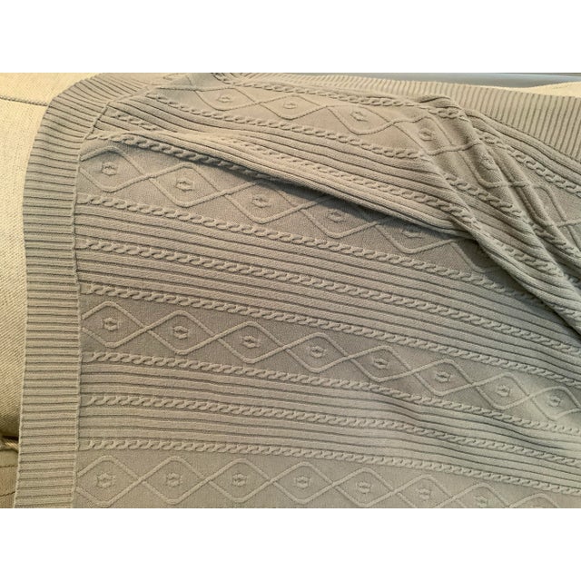 Gray 1980s Custom Gray Cable Knit Cotton Throw & Lumbar Pillow Set- 2 Pieces For Sale - Image 8 of 13