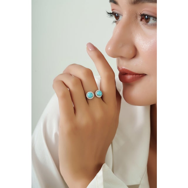 Modern Luxe 1.62ct Turquoise Diamond Toi Et Moi Open Ring in 14k Gold Szie 5 For Sale - Image 9 of 15