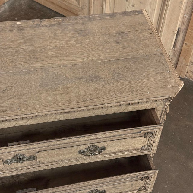 18th Century French Louis XVI Commode ~ Chest of Drawers in Stripped Oak For Sale - Image 16 of 18