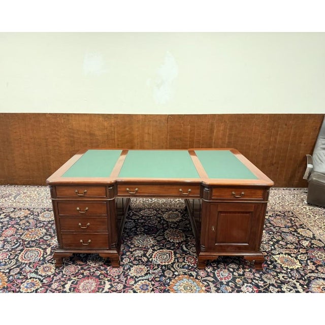 English Desk with Green Leather For Sale - Image 4 of 18