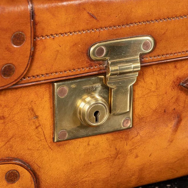 Edwardian Dressing Case with Silver Accessories by Walker & Hall, 1928 For Sale - Image 16 of 18