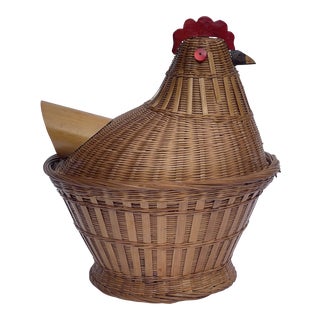 Vintage Split Bamboo Hen Basket For Sale