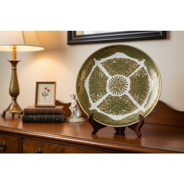 Vintage 10.75" Hand-Painted "Gold Imari" Japanese Porcelain Charger – Rare Green & Gold For Sale - Image 11 of 11