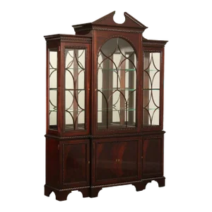 Hickory White American Masterpiece Collection Mahogany Breakfront China Cabinet