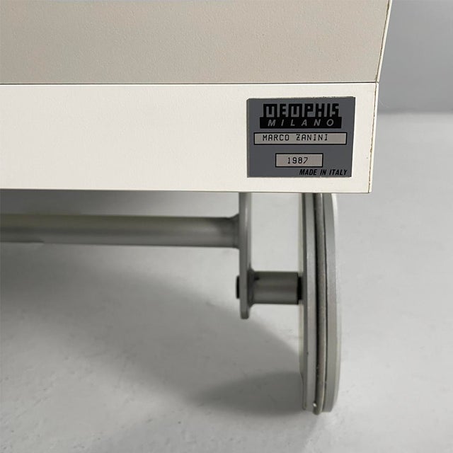 Italian Chaise Lounge Juan by Marco Panini for Memphis, 1987 For Sale - Image 16 of 17