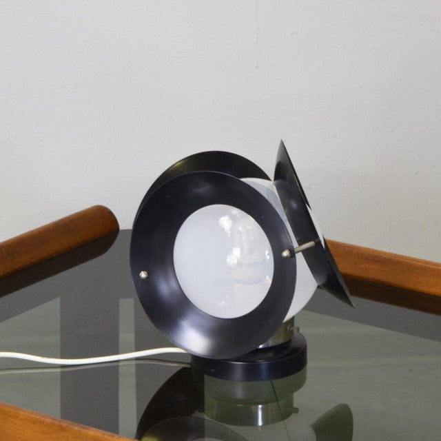 Arredoluce Mid-Century Modern Table Lamps in Metal and Opaline Glass from Arredoluce, Italy, 1975, Set of 2 For Sale - Image 4 of 11