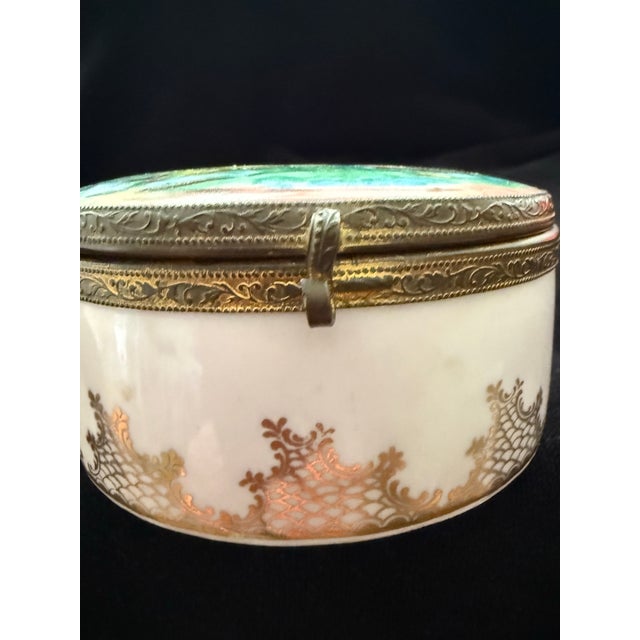Late 19th Century Antique Victorian Era Porcelain German Trinket Box For Sale - Image 5 of 7