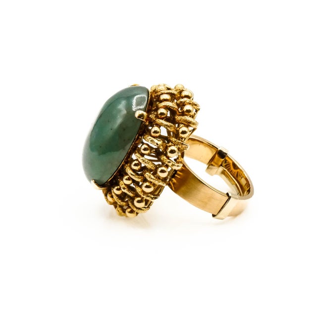 Contemporary 1970s Vintage 14k/18k Yellow Gold Chrysoprase Statement Ring Size 6.5 For Sale - Image 3 of 7