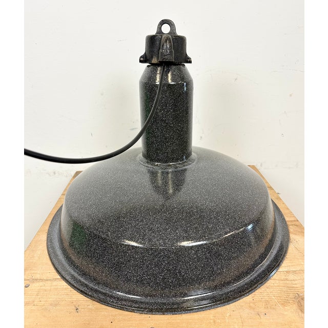 Large Industrial Grey Enamel Factory Lamp with Cast Iron Top from Elektrosvit, 1960s For Sale - Image 13 of 18